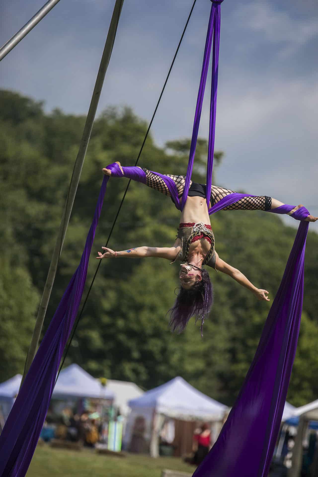 silk aerial gymnastics